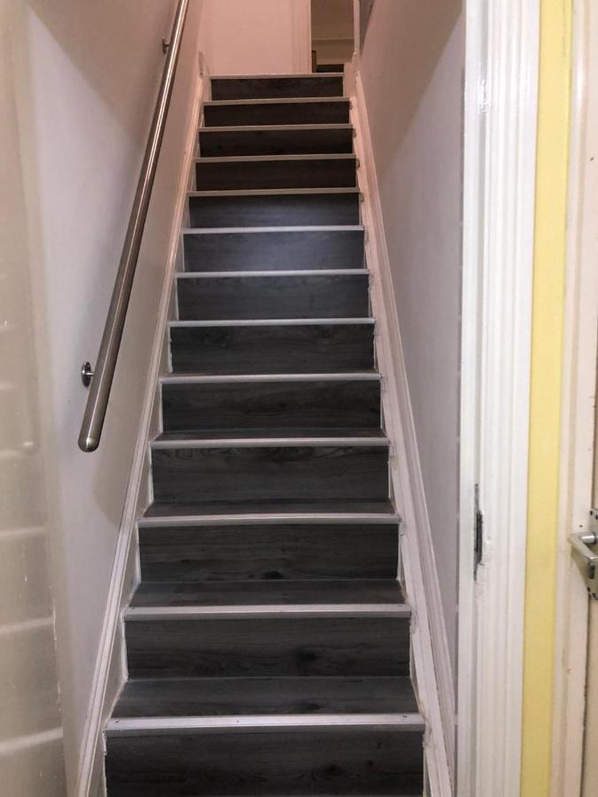 Zest One Apartment